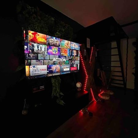 Red Love-Room / Balneo & Plus ! Souppes-sur-Loing Zewnętrze zdjęcie