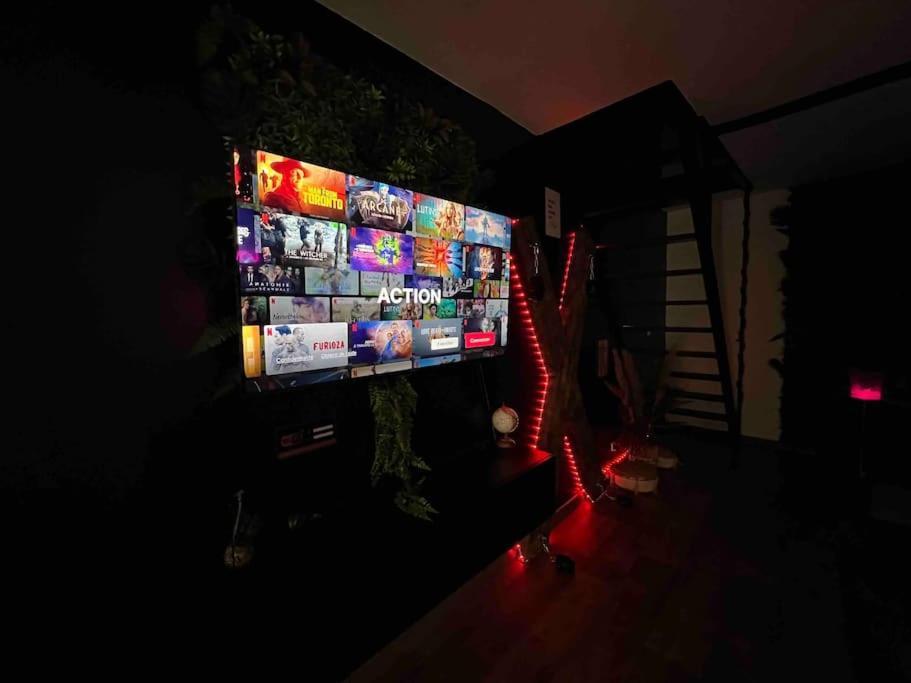 Red Love-Room / Balneo & Plus ! Souppes-sur-Loing Zewnętrze zdjęcie